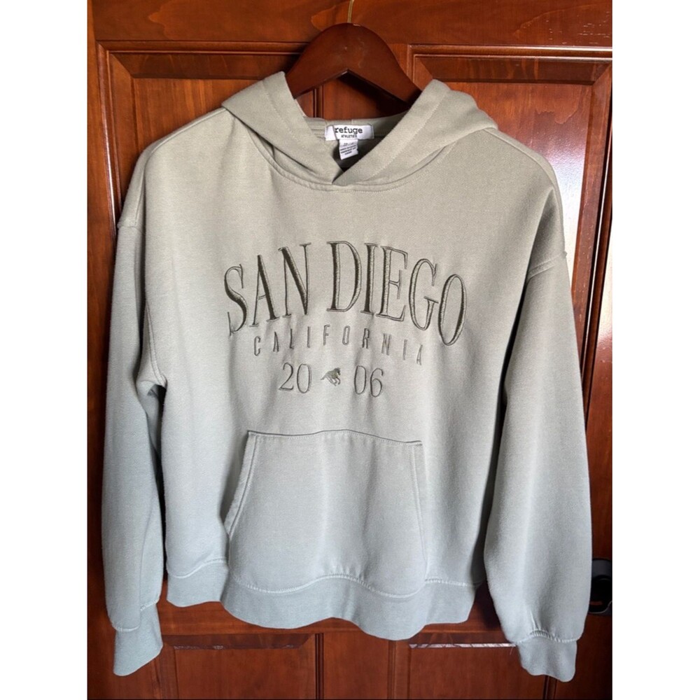 refuge Sage Green San Diego Pullover Hoodie- Women's Small